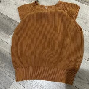 YFB‎ knitted top size medium Young Fabulous Beautiful